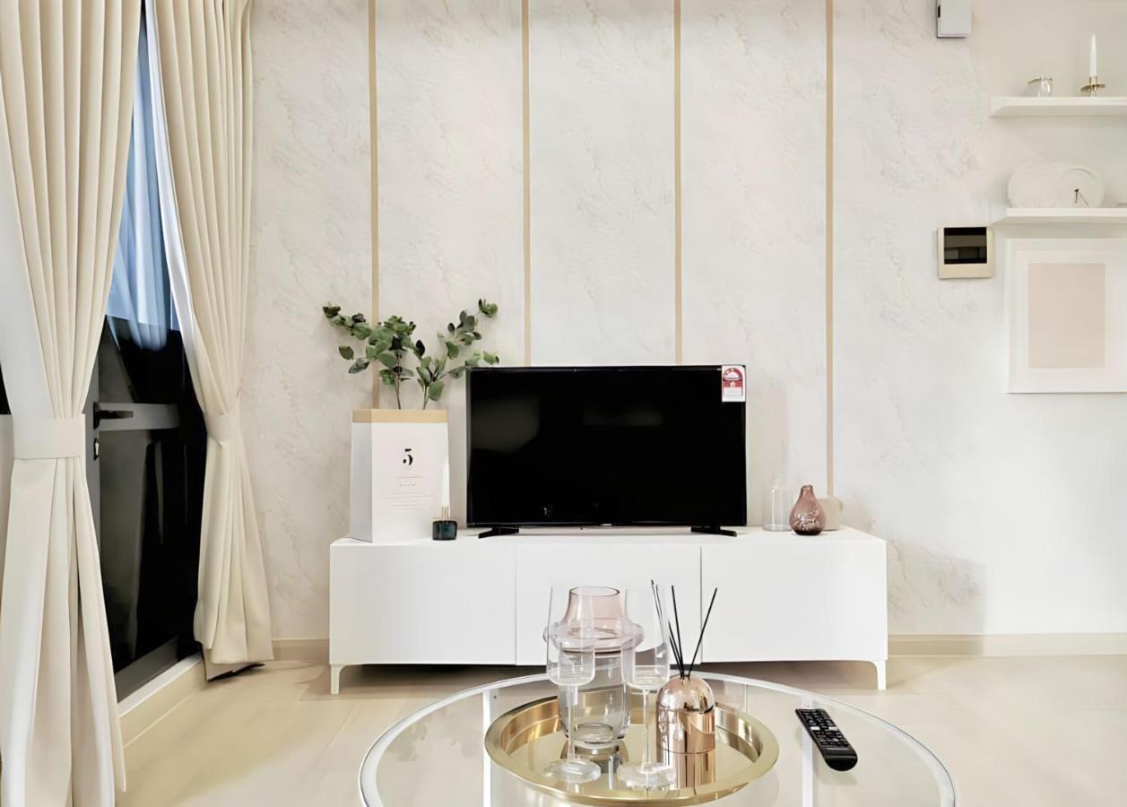 Star Residance Klcc-Two Bedroom Apartment Kuala Lumpur Exterior photo